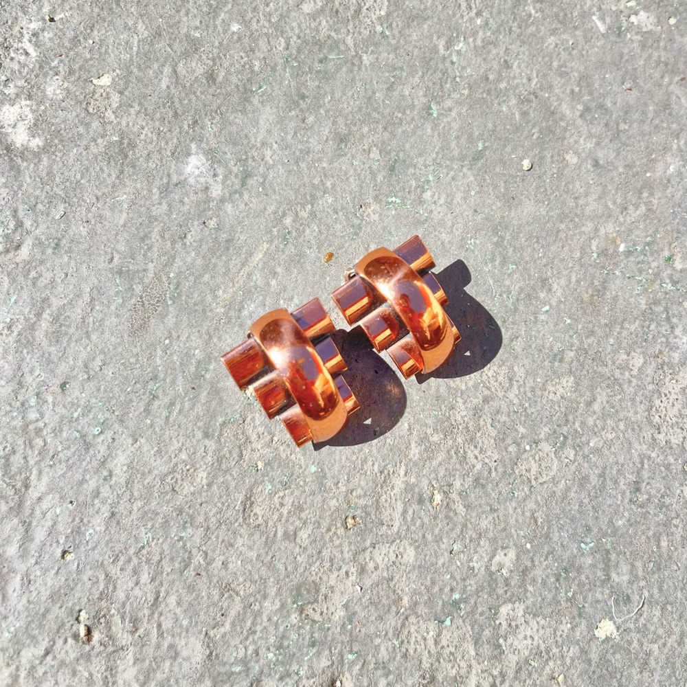 Vintage 60’s Renoir Copper Tone Clip On Earrings